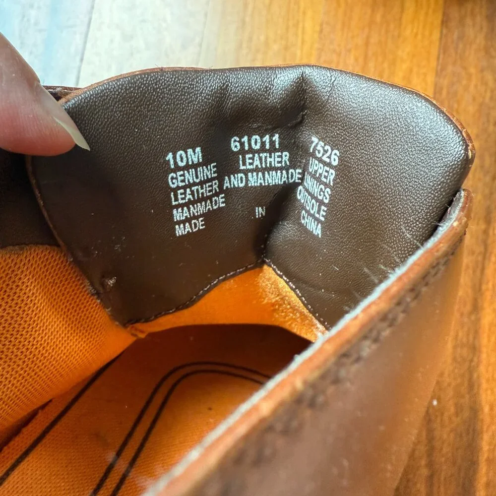 Timberland Sz 10 Tan/Brown Leather Chukka Boots